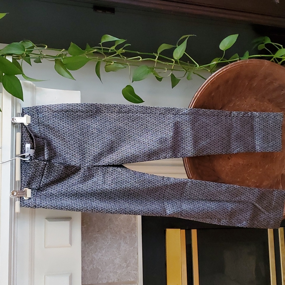 White House Black Market Patterned Pants Size 0